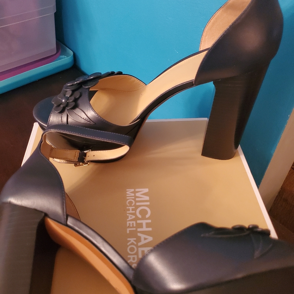 Ladies Platform Heels